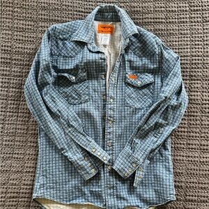 Wrangler Flame Resistant Plaid Long-Sleeve Button Down Shirt